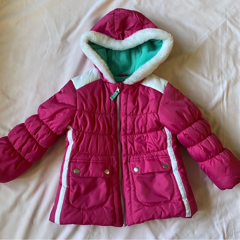 Kid’s Pink Hooded Puffer Jacket with White Trim